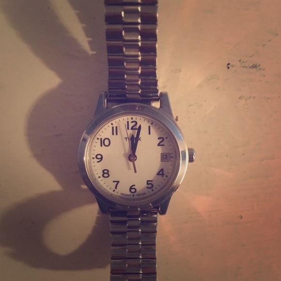 Silver Timex Watch - Picture 1 of 2